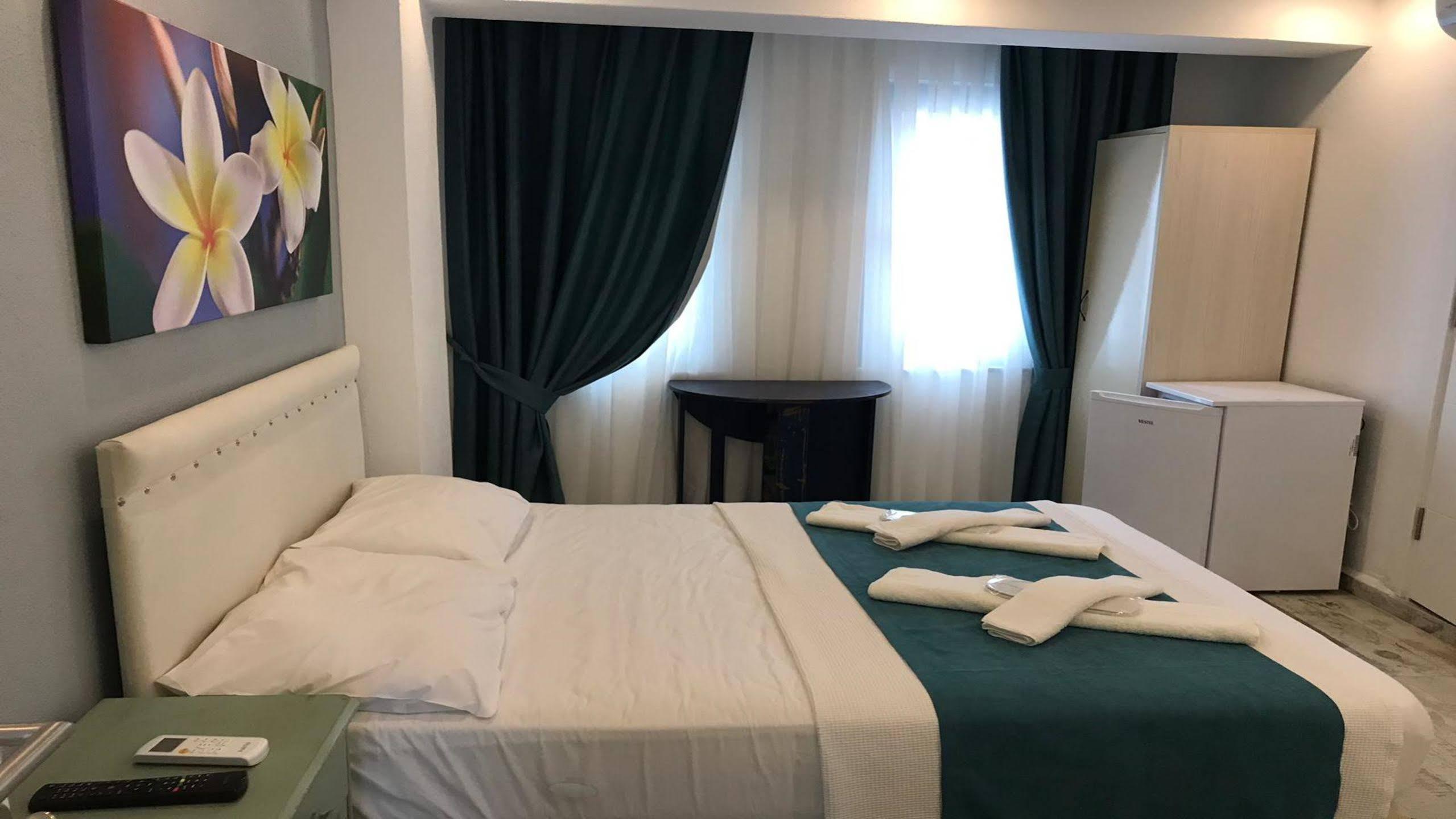 Tenes Otel Bozcaada Bagian luar foto