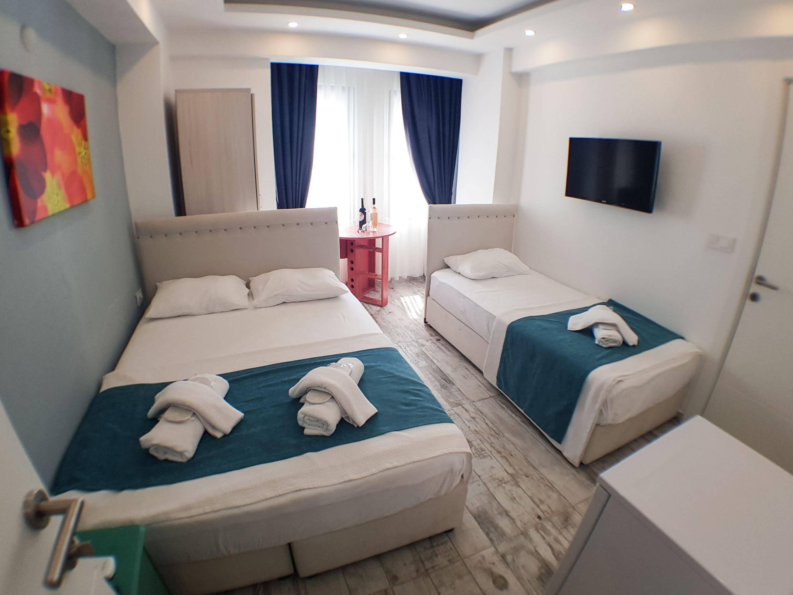 Tenes Otel Bozcaada Bagian luar foto