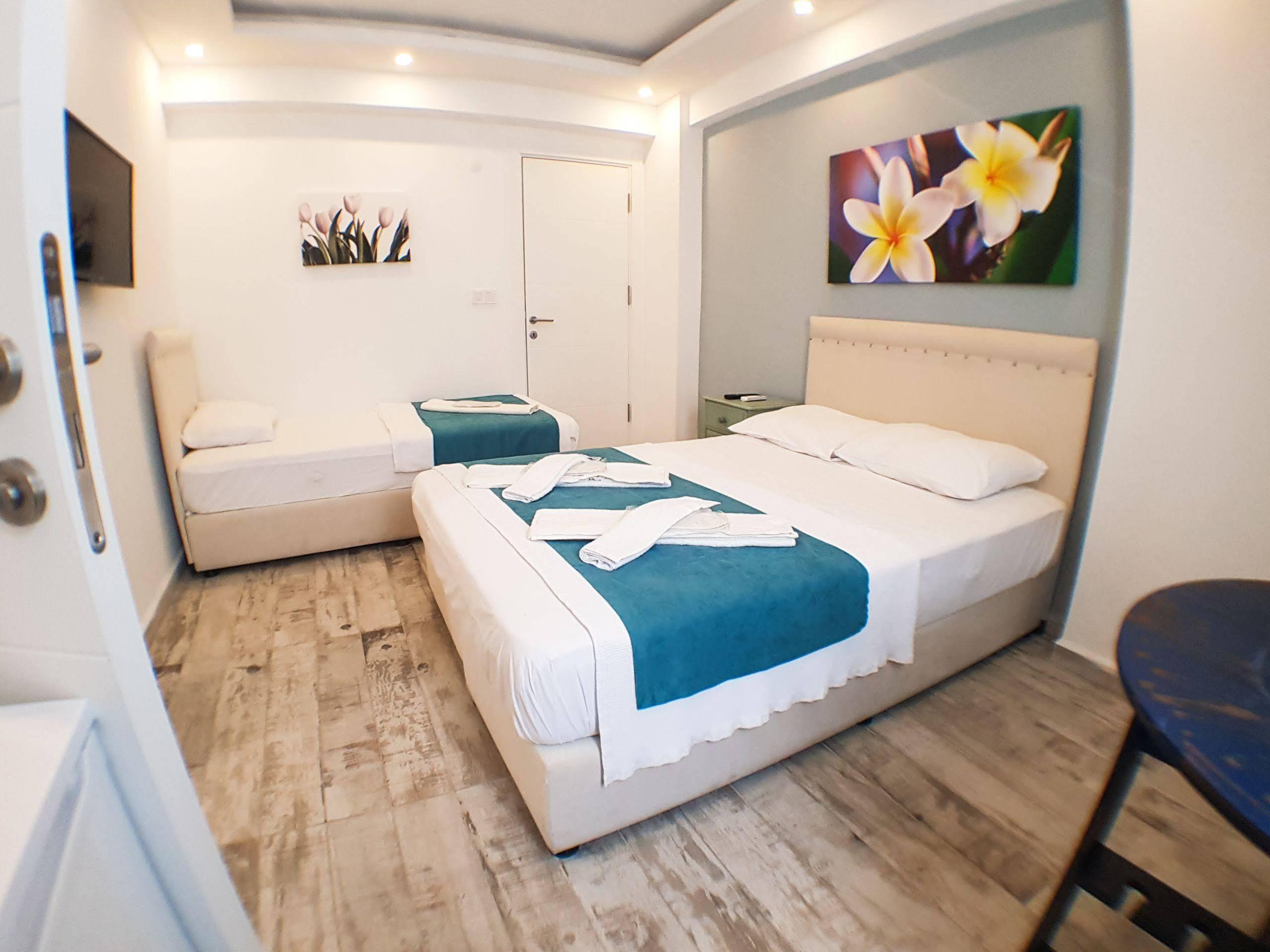 Tenes Otel Bozcaada Bagian luar foto
