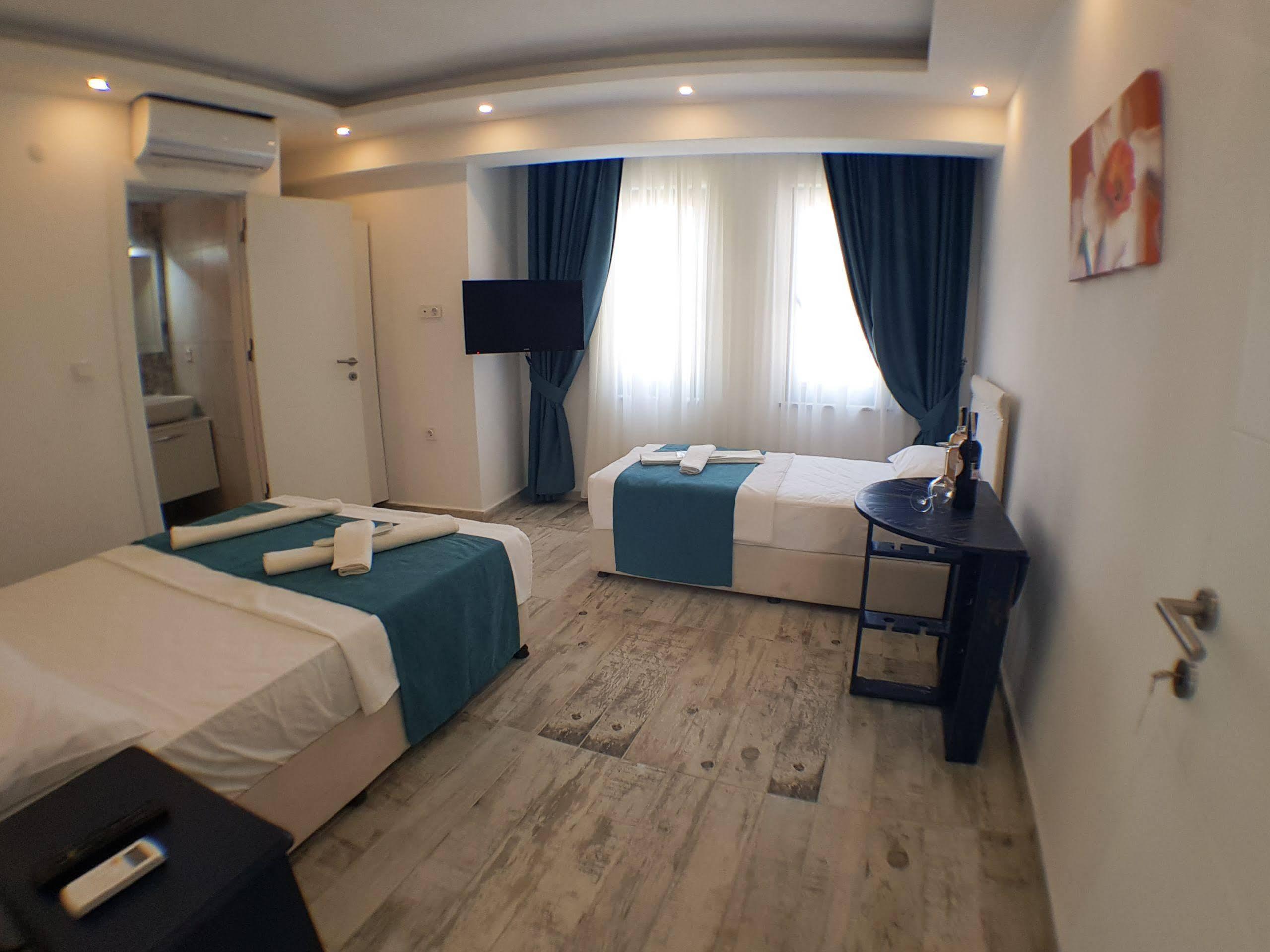 Tenes Otel Bozcaada Bagian luar foto